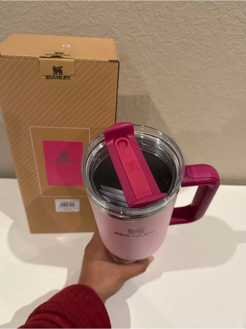 Stanley Pink Tumbler with Magenta Handle - Picture 5 of 6